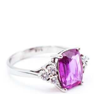 Purple_supphire_diamond_ring_14k White Gold