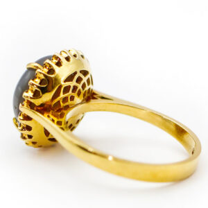 Stunning Natural Ceylon Star Sapphire Ring with Diamonds in 18k Gold