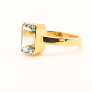 Natural Aquamarine Gold Ring