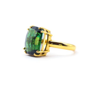 Everyday Elegance: Emerald Cut Aquamarine Ring in 14k Gold.